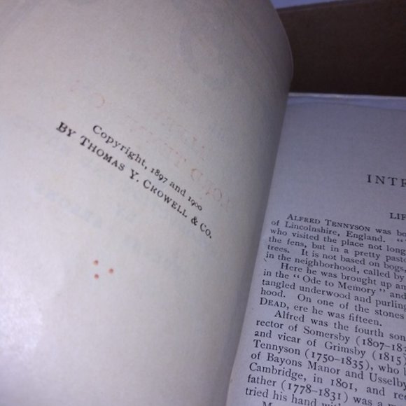 The Poems Of Alfred Lord Tennyson copyright 1900 Embossed Moroccan Leather Boxed - Picture 6 of 12